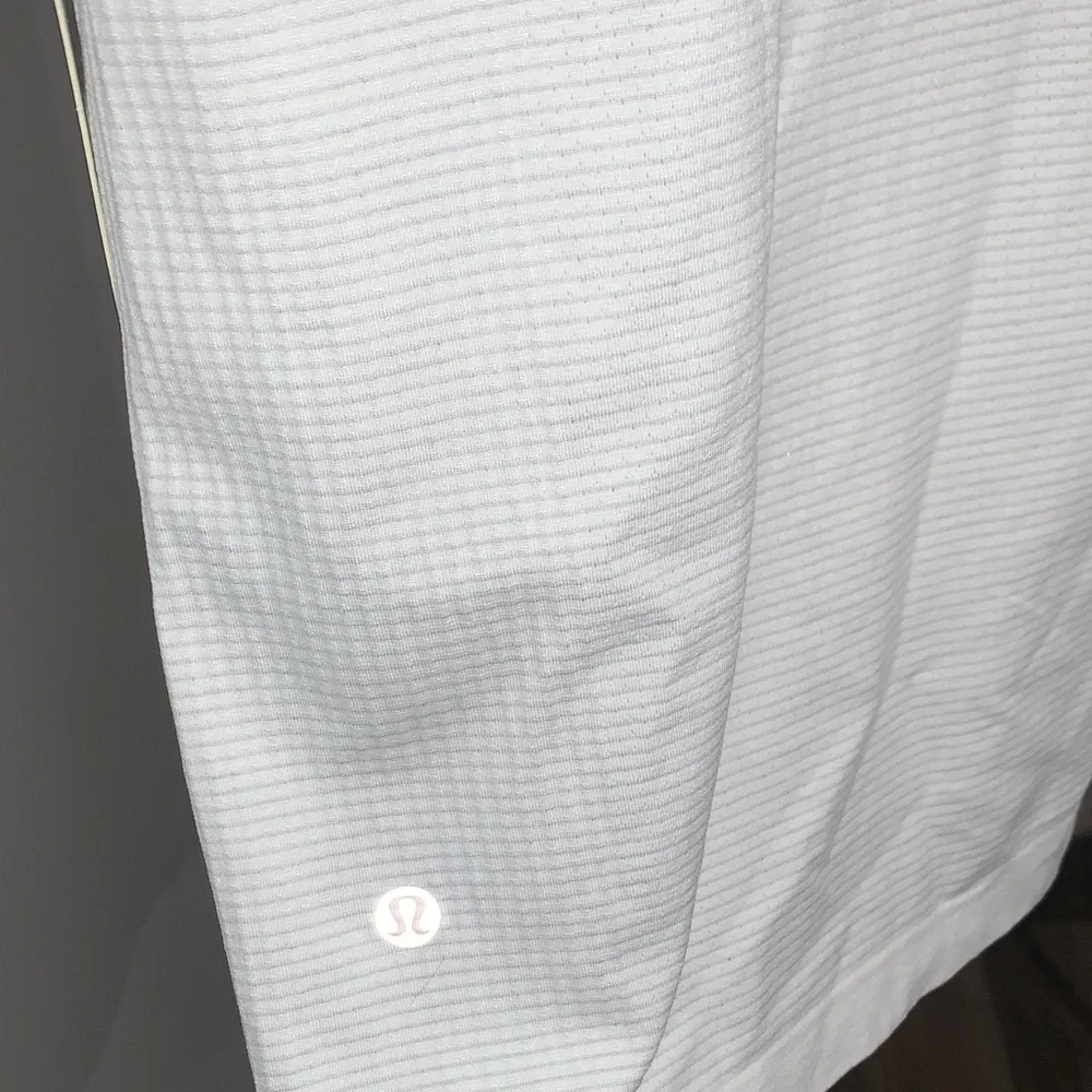 Lululemon Athletica Classic White Polo - Picture 4 of 5